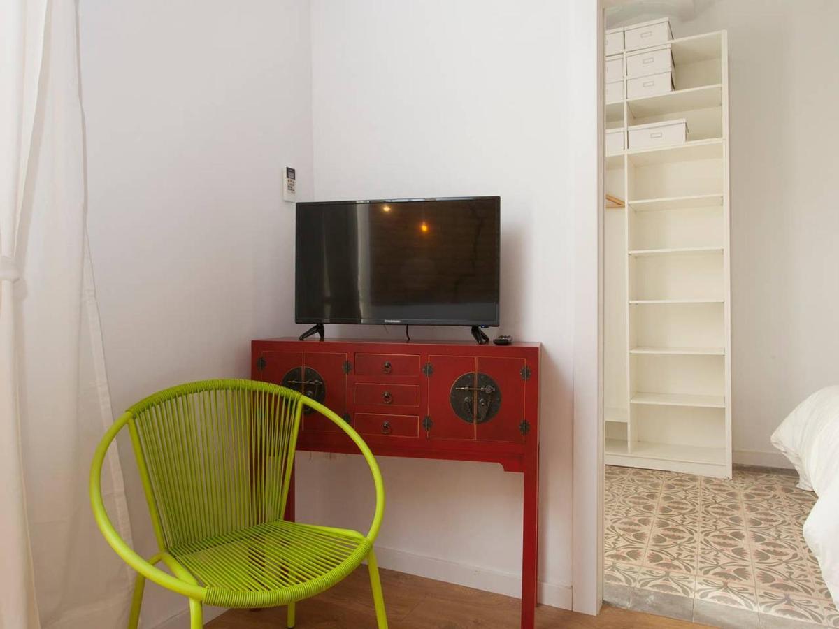 Colour Pop Fira By Myrentalhost L'Hospitalet de Llobregat Exterior foto